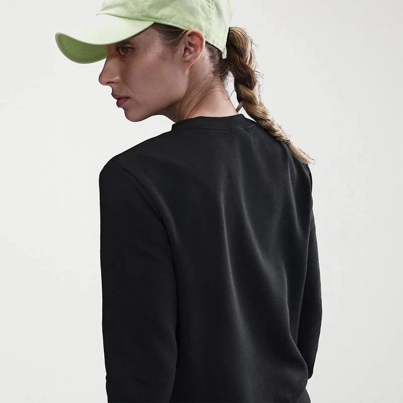Nike Womens Crew Neck Long Sleeve Sweatshirt