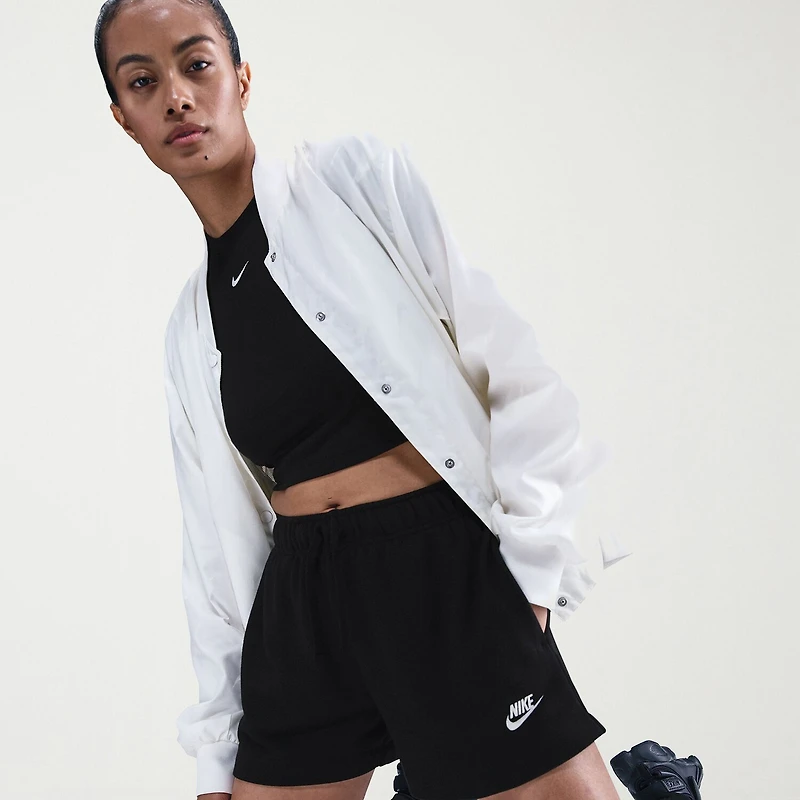 Nike Womens Mid Rise Drawstring Waist Active Pull-On Short
