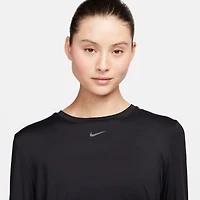 Nike Womens Crew Neck Long Sleeve Quick Dry Active T-Shirt