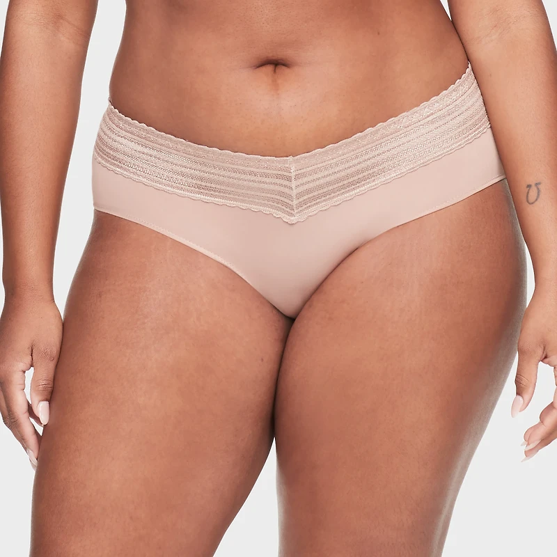 Warners® No Pinching, Problems® Dig-Free Comfort Waist with Lace Microfiber Hipster 5609J