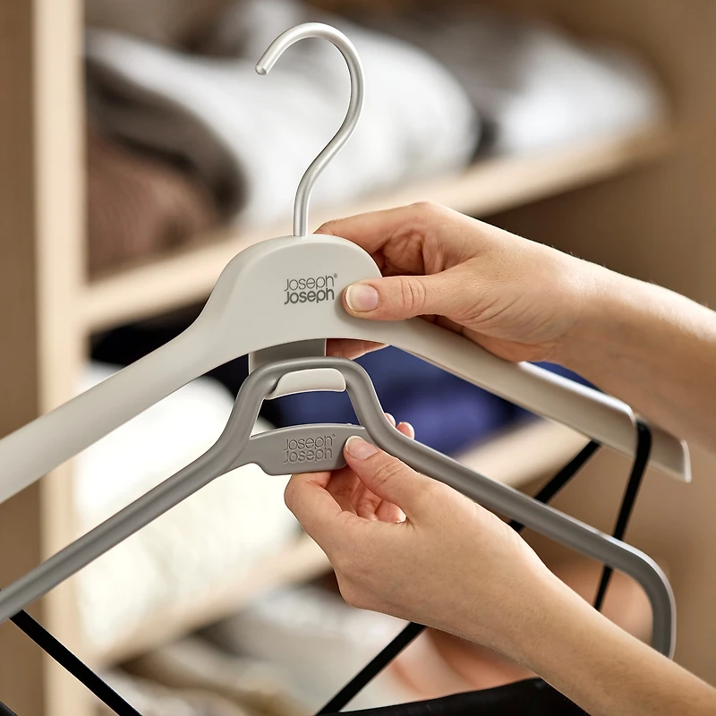 Joseph Joseph Orderly 4-pc. Hangers