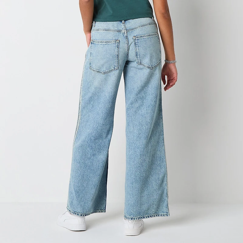 Arizona Airy Drape Womens Juniors Short Mid Rise Baggy Fit Jean