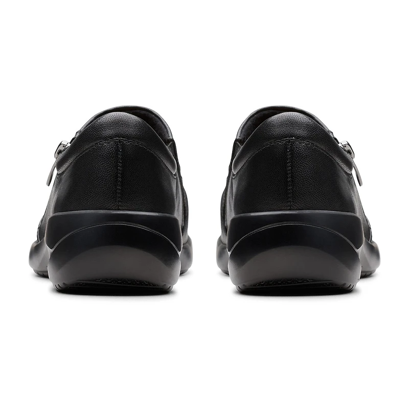 Clarks Kaetlyn Mila Womens Round Closed Toe Loafers