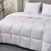 Blue Ridge Home Fashions Naples 700 Thread Count  Hungarian White Goose Down Comforter