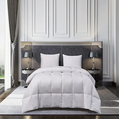 Blue Ridge Home Fashions Naples 700 Thread Count Hungarian White Goose Down Comforter