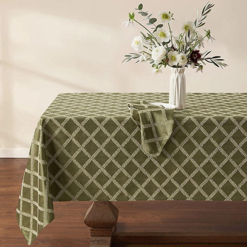 Lenox Laurel Leaf Tablecloth