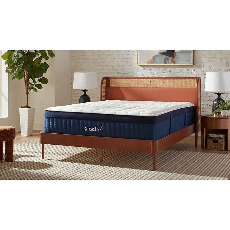 Glacier Summit Hybrid 13" Medium Pillow Top - Mattress a Box