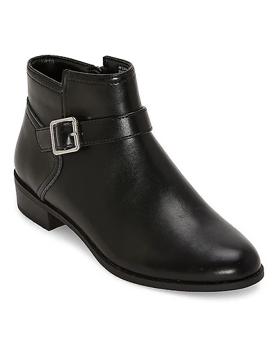 St. John's Bay Womens Randa Flat Heel Booties