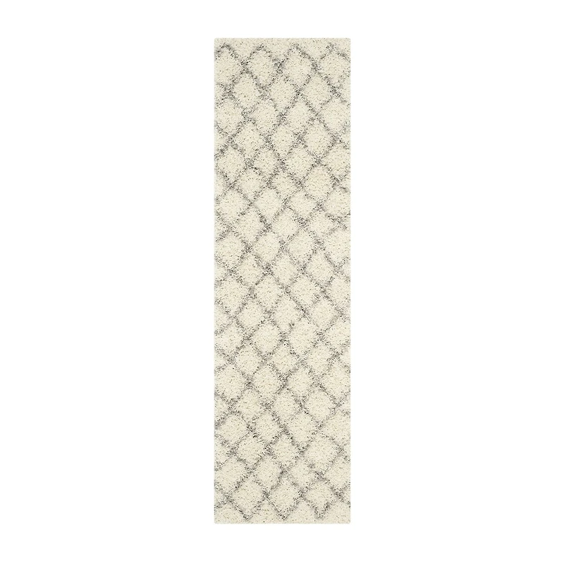 Safavieh Dallas Shag Collection Cara Geometric Runner Rug