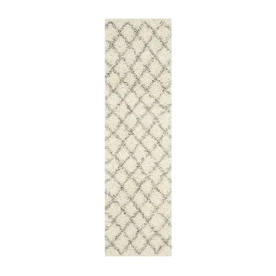 Safavieh Dallas Shag Collection Cara Geometric Runner Rug