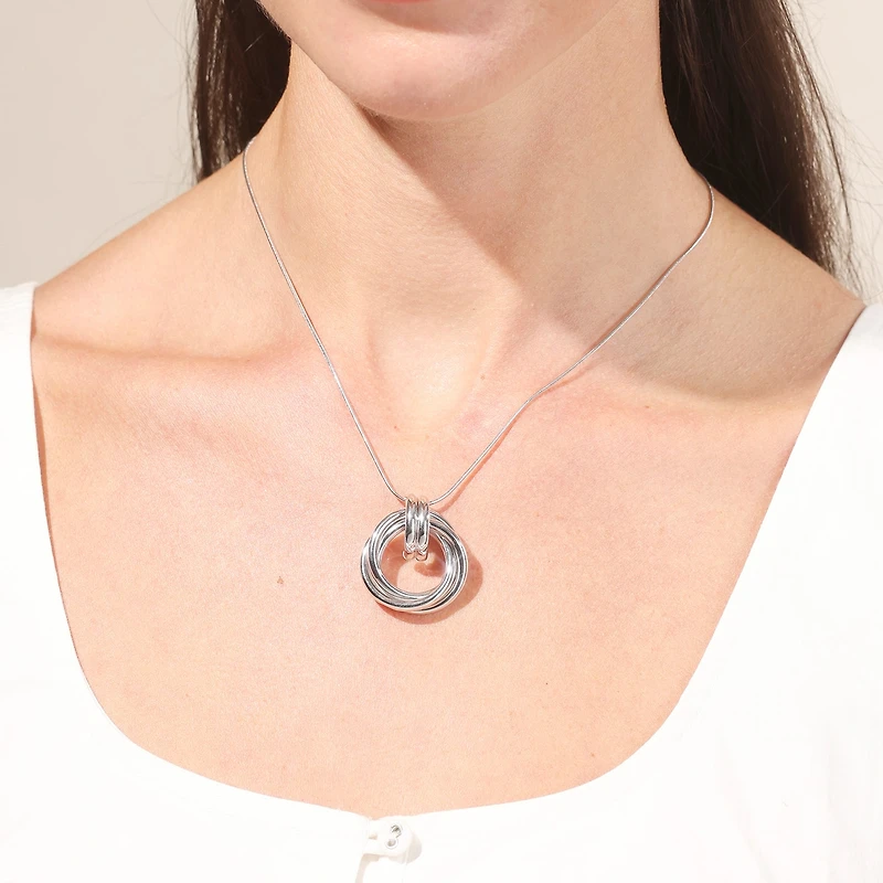 Womens Sterling Silver Circle Round 16 Inch Pendant Necklace