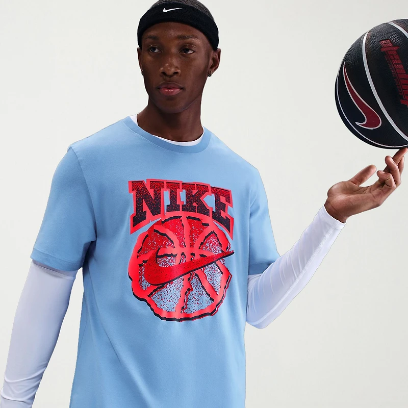 Nike Mens Crew Neck Short Sleeve Regular Fit Graphic T-Shirt