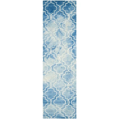 Safavieh Dip Dye Collection Serafim Geometric Runner Rug