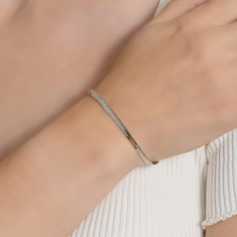 Silver Reflections Womens Pure Silver Over Brass 6 1/2 Inch Solid Herringbone Chain Bracelet