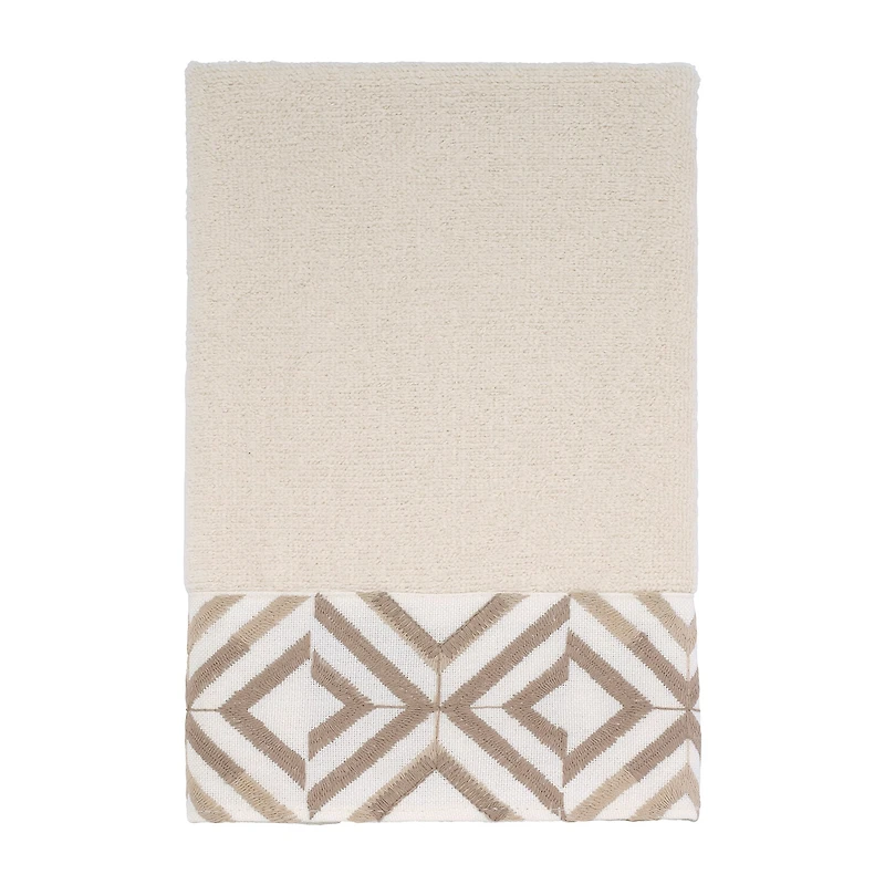 Avanti Harlow Fingertip Towel