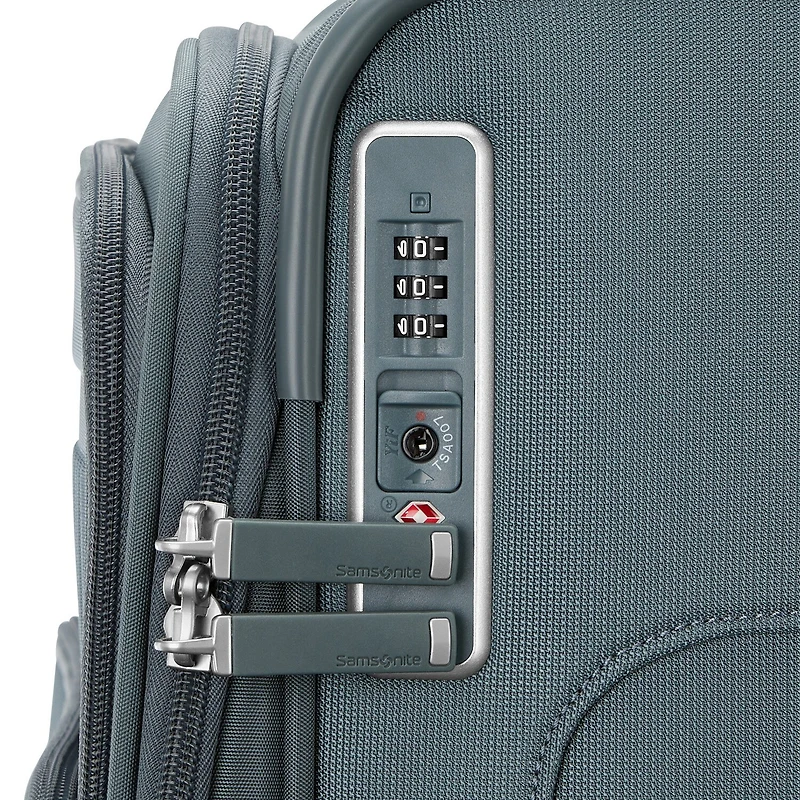 Samsonite Silhouette 18 Inch Softside Expandable Checked Spinner Luggage