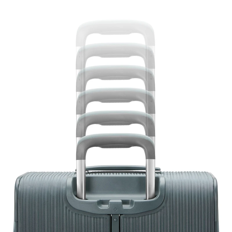 Samsonite Silhouette 18 20 Inch Softside Expandable Carry-On Spinner Luggage