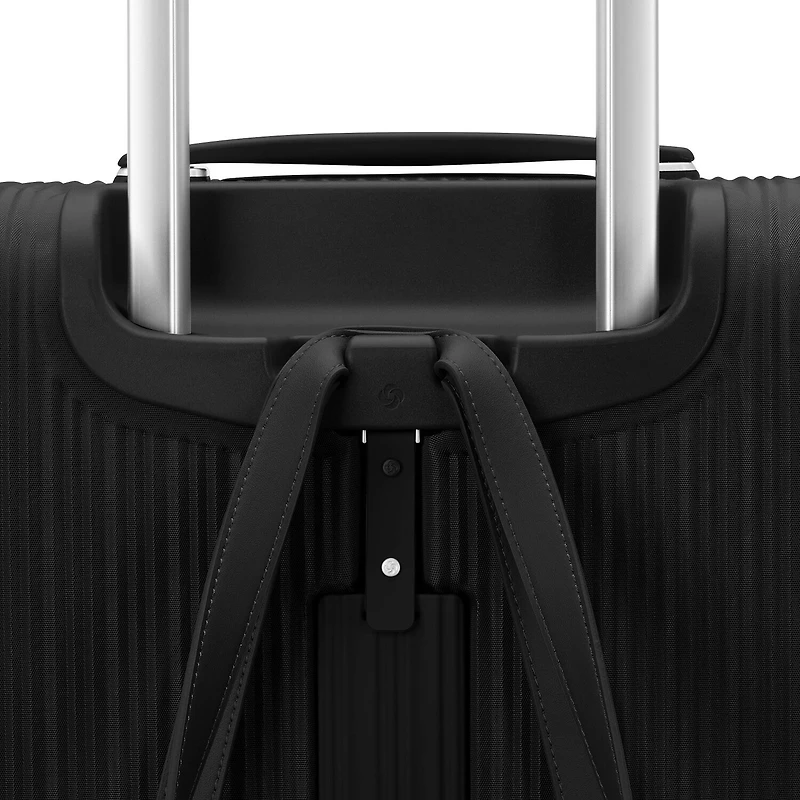 Samsonite Silhouette 18 Wheeled Garment Bag