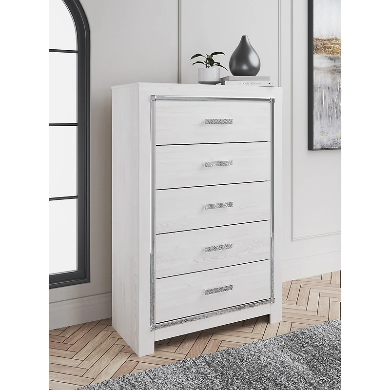 Signature Design by Ashley Altyra 5-Drawer Chest in White