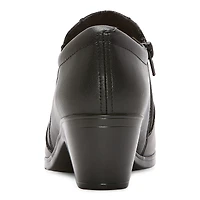 Clarks Emily Reyna Womens Round Closed Toe Slip-On Shoe