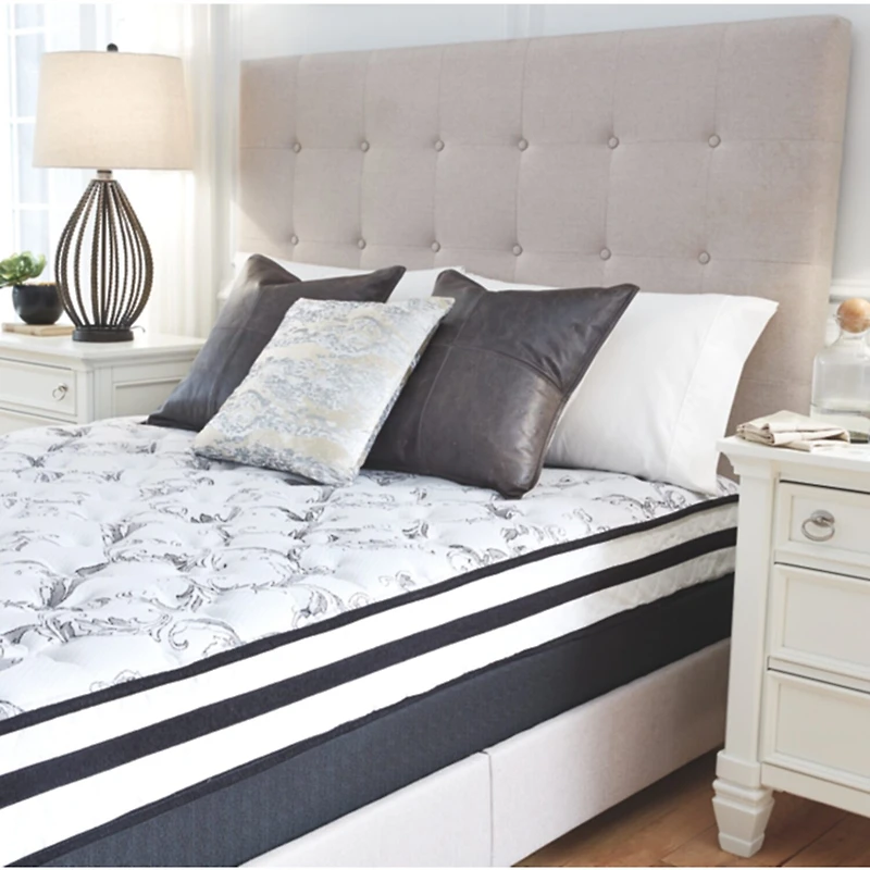 Signature Design by Ashley Chime 8" Firm Innerspring - Mattress a Box