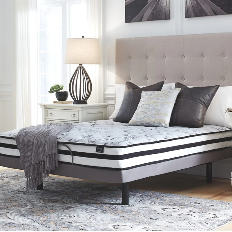 Signature Design by Ashley Chime 8" Firm Innerspring - Mattress a Box