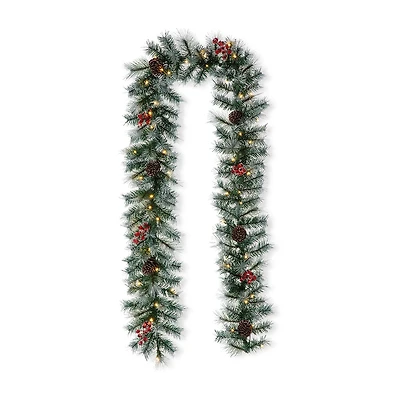 Glitzhome 9ft Pre-Lit Red Berries Christmas Indoor Garland