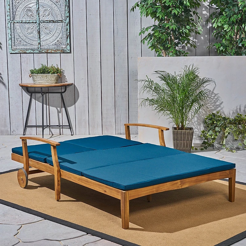 Perla Adjustable Lounge Chair