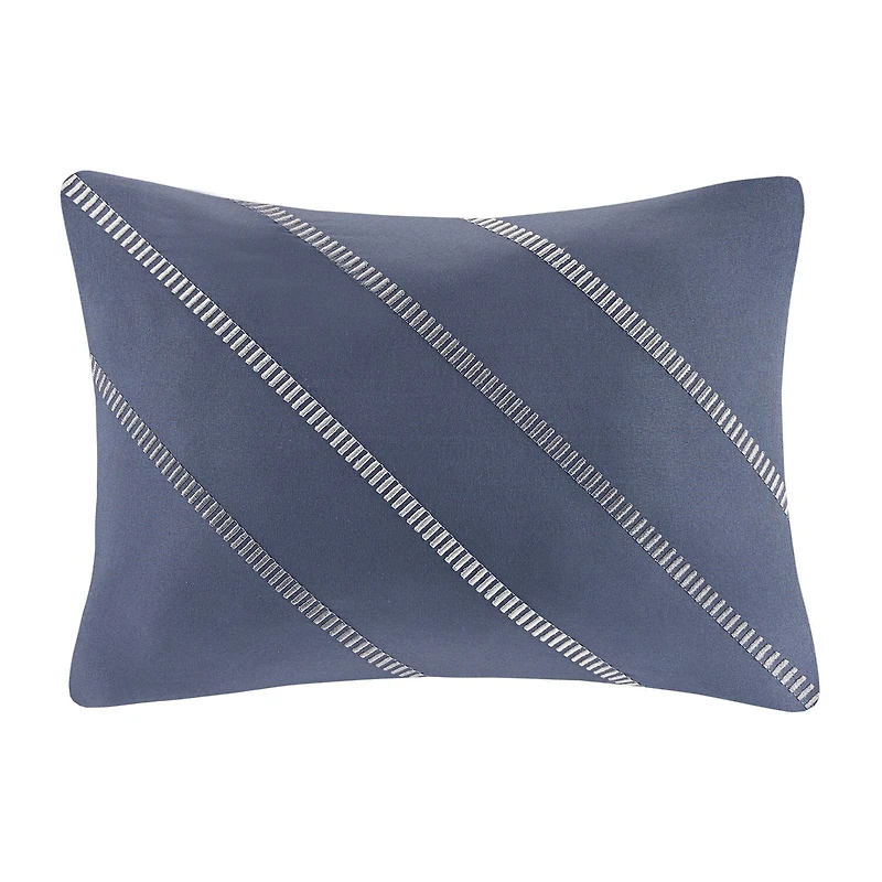 Intelligent Design James Complete Bed Set including Sheets with decorative pillow