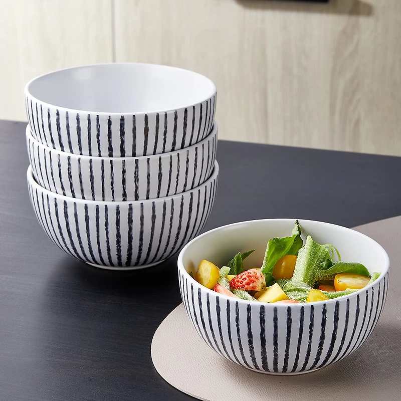 Stone + Lain Nova 16-pc. Stoneware Dinnerware Set