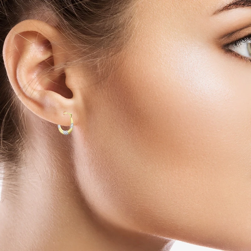 Womens 14K Gold 13.1mm Hoop Earrings