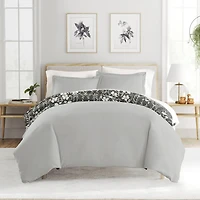 Casual Comfort Secret Garden Pattern Oversized Reversible Duvet Cover Set