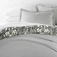 Casual Comfort Secret Garden Pattern Oversized Reversible Duvet Cover Set