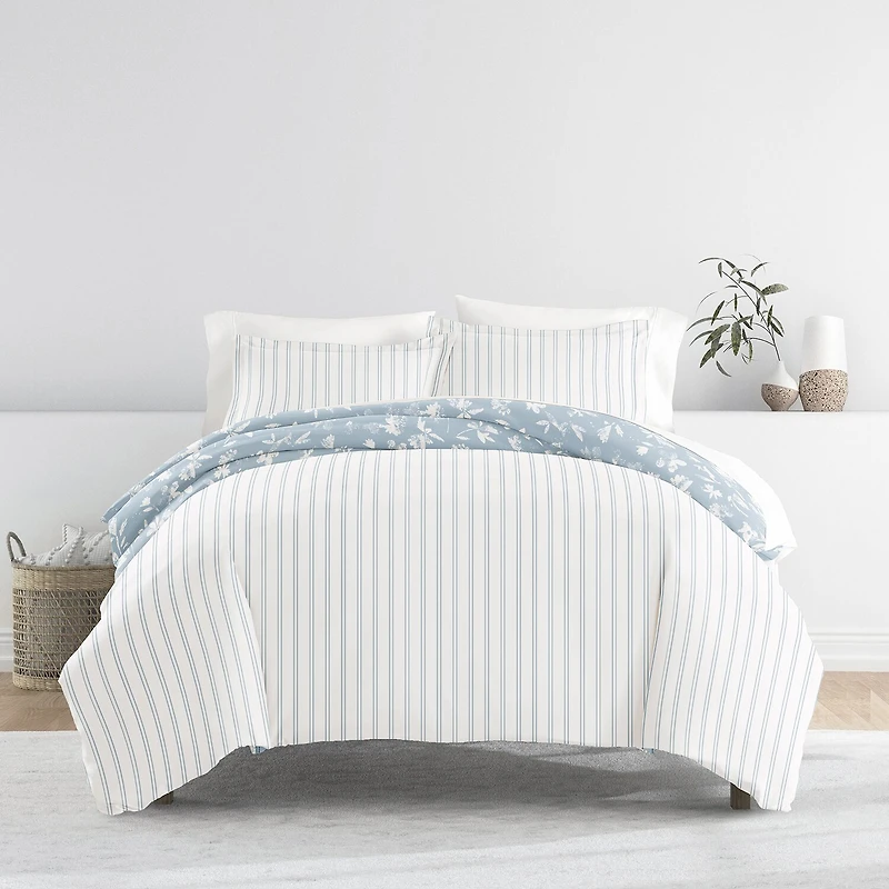 Casual Comfort Country Home Pattern Oversized Reversible Duvet Cover Set