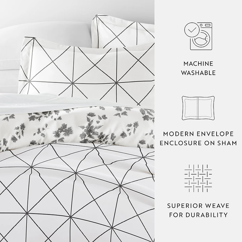 Casual Comfort Edgy Flowers Pattern Oversized Reversible Duvet Cover Set