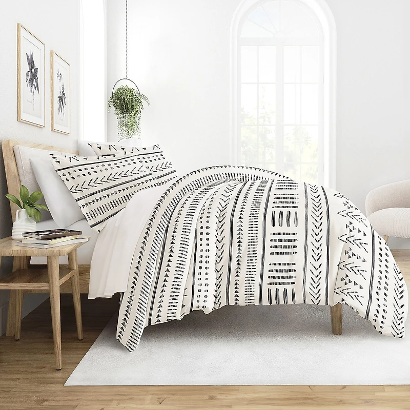 Casual Comfort Arrow Dreams Patterned Duvet Cover Set