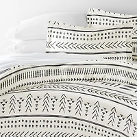 Casual Comfort Arrow Dreams Patterned Duvet Cover Set