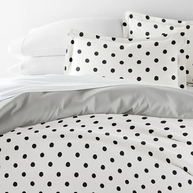 Casual Comfort Painted Polkadot Patterned Reversible Duvet Cover Set