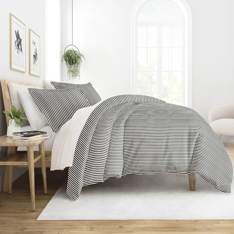 Casual Comfort Premium Ultra Soft Ribbon Pattern Duvet Cover Set