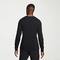 Nike Sportswear Club Mens Crew Neck Long Sleeve Quick Dry Embroidered Active T-Shirt