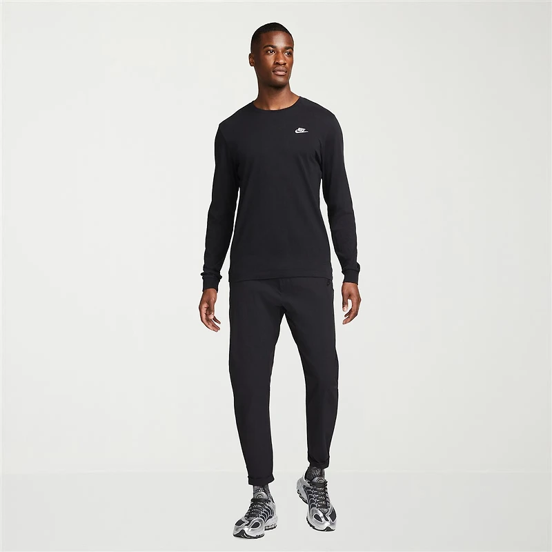 Nike Sportswear Club Mens Crew Neck Long Sleeve Quick Dry Embroidered Active T-Shirt