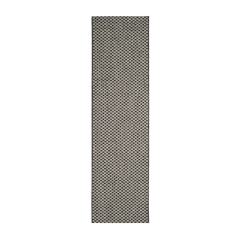 Safavieh Courtyard Collection Blanca Geometric Indoor/Outdoor Runner Rug