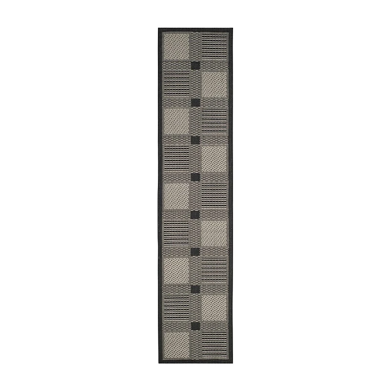 Safavieh Courtyard Collection Bronagh Geometric Indoor/Outdoor Runner Rug