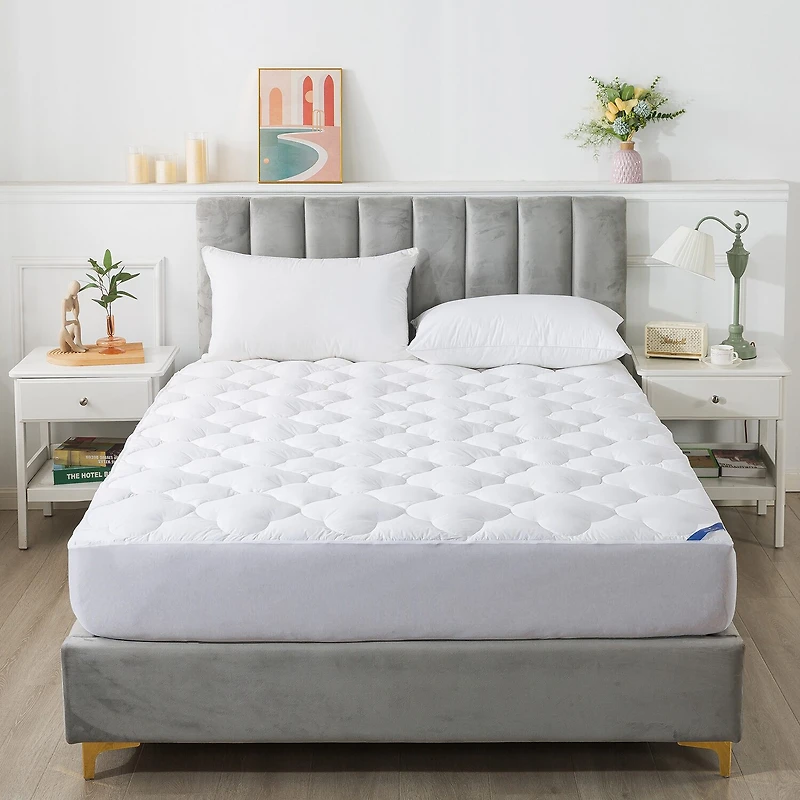 Royal Velvet European White Down Mattress Pad