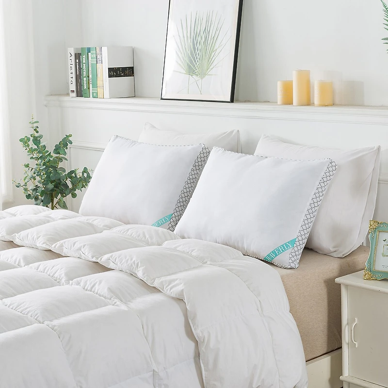 Waverly Antimicrobial treated Down Alternative Gusseted Pillow
