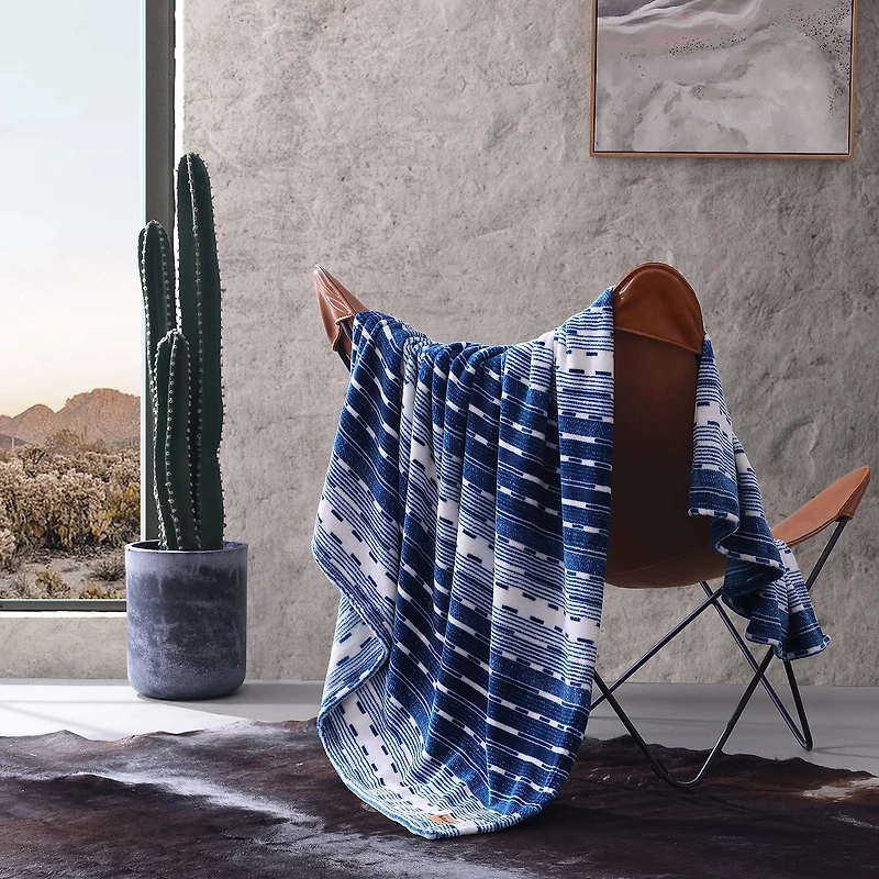 Wrangler Logan Washable Lightweight Throw