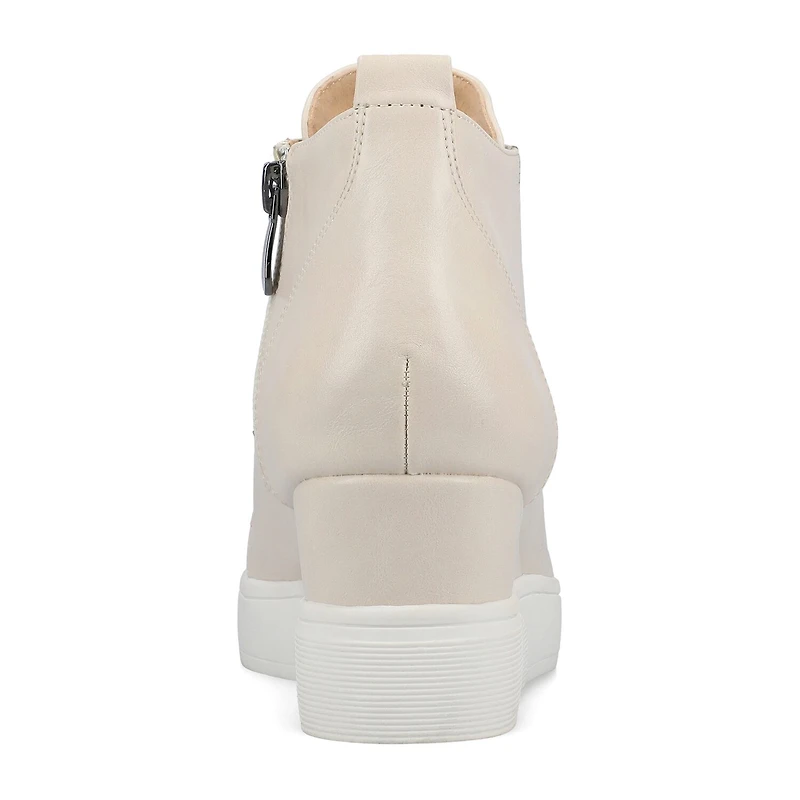 Journee Collection Womens Clara Wedge Sneaker
