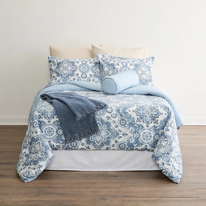 VIVENDI® Medallion 7-pc. Comforter Set