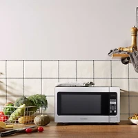 Black+Decker Counter Microwave