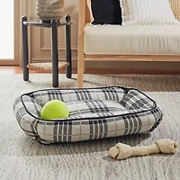 Safavieh Adair Pet Bed